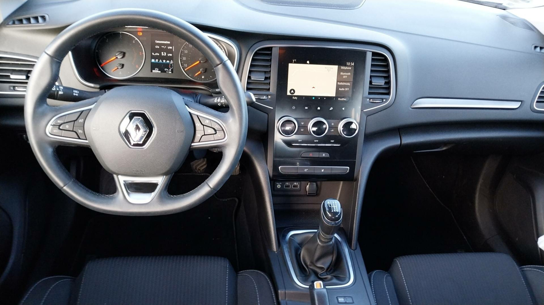 Vente en ligne Renault Megane 4 Mégane IV Berline Blue dCi 115 - 21B au prix de 16 990 €