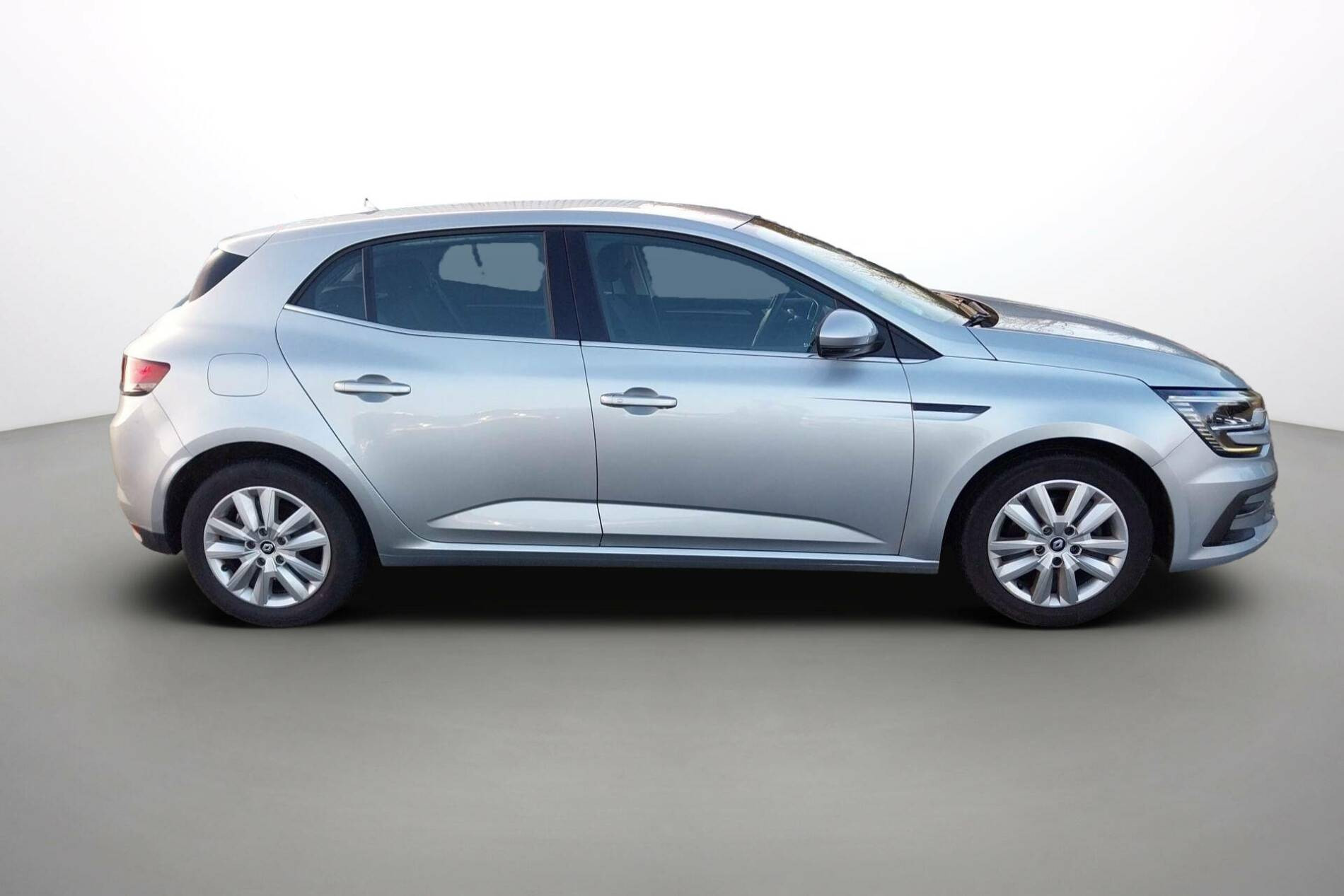 Vente en ligne Renault Megane 4 Mégane IV Berline Blue dCi 115 - 21B au prix de 16 990 €