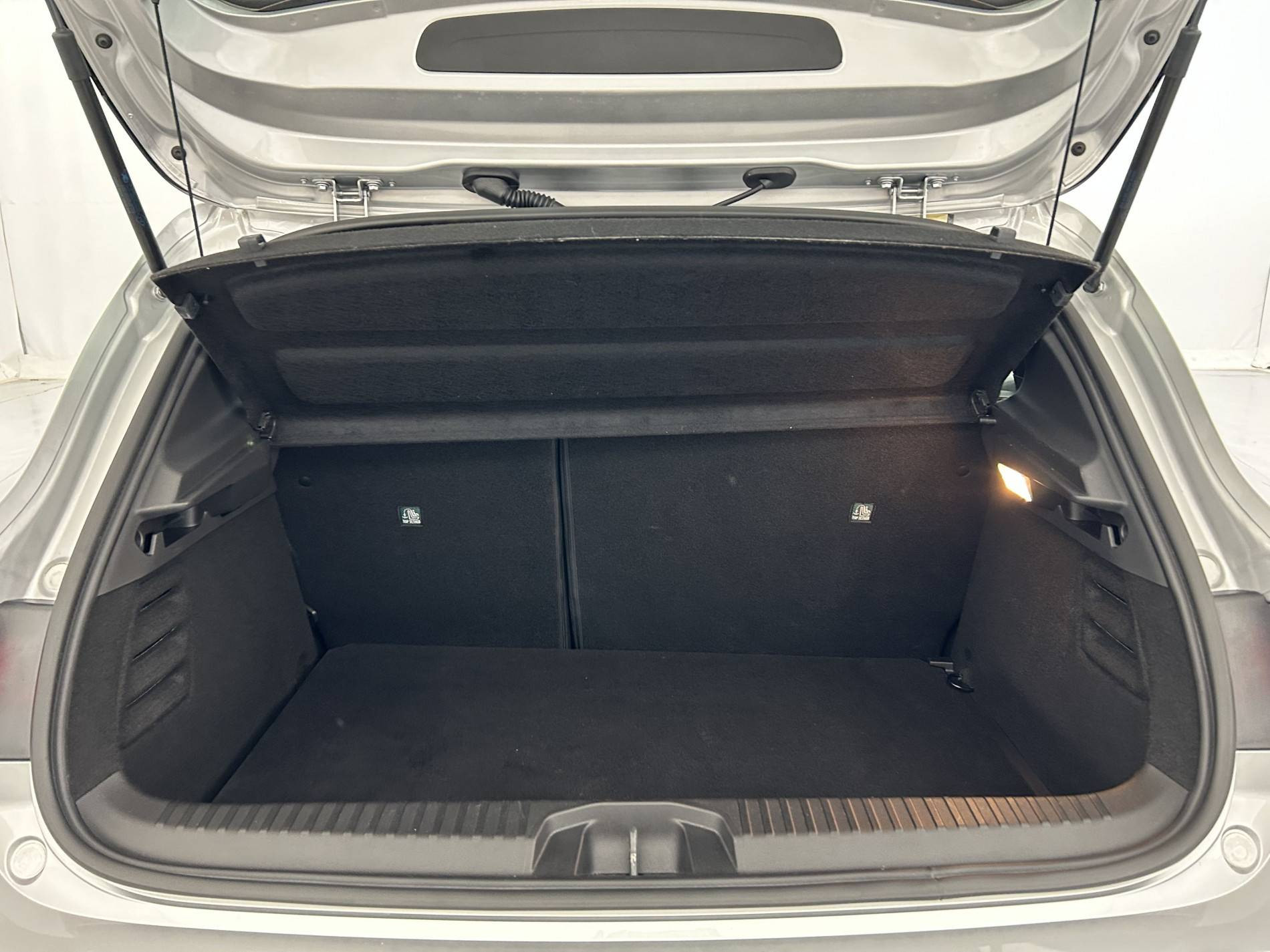 Vente en ligne Renault Clio 5 Clio TCe 90 au prix de 15 990 €