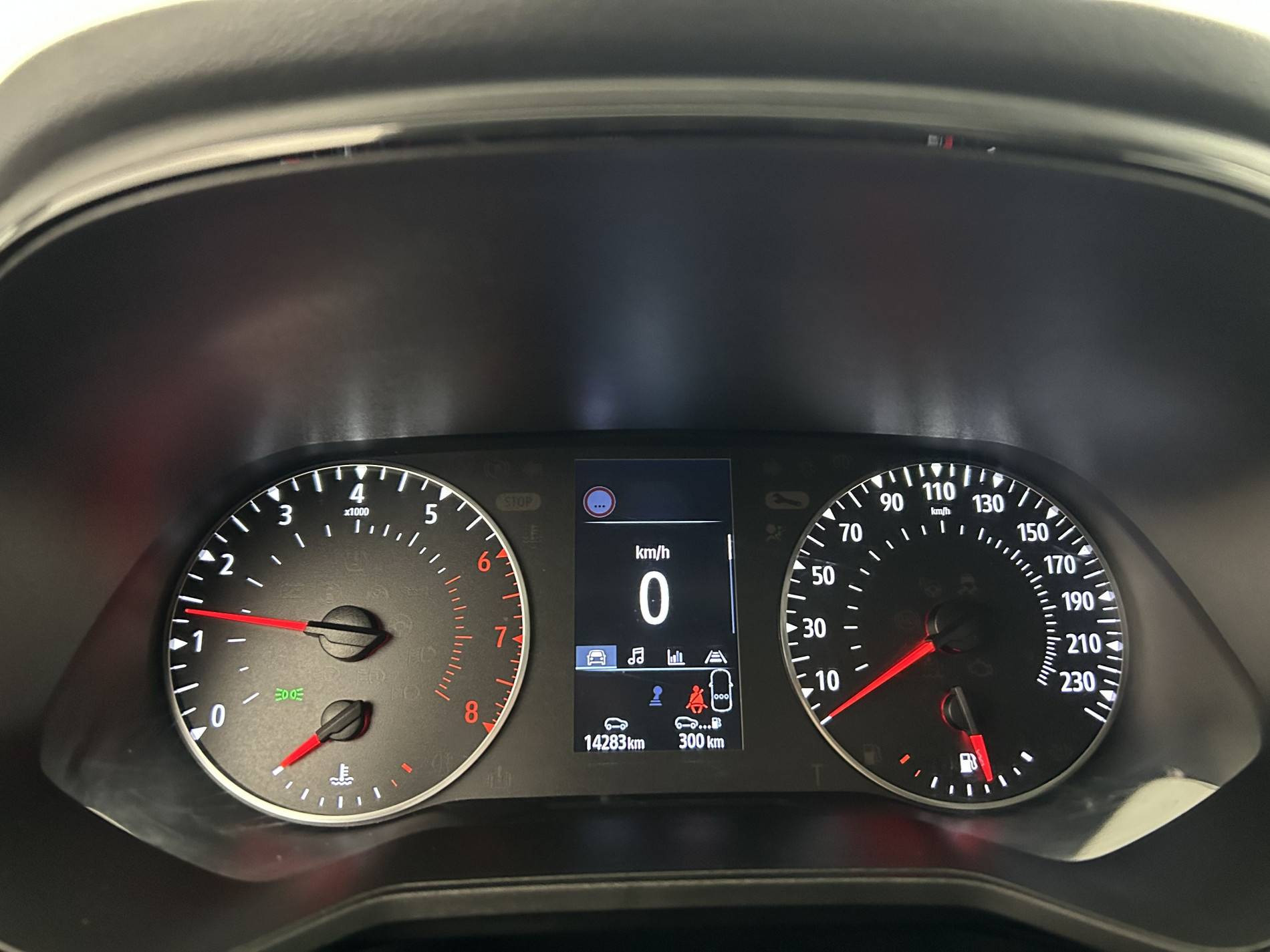 Vente en ligne Renault Clio 5 Clio TCe 90 au prix de 15 990 €