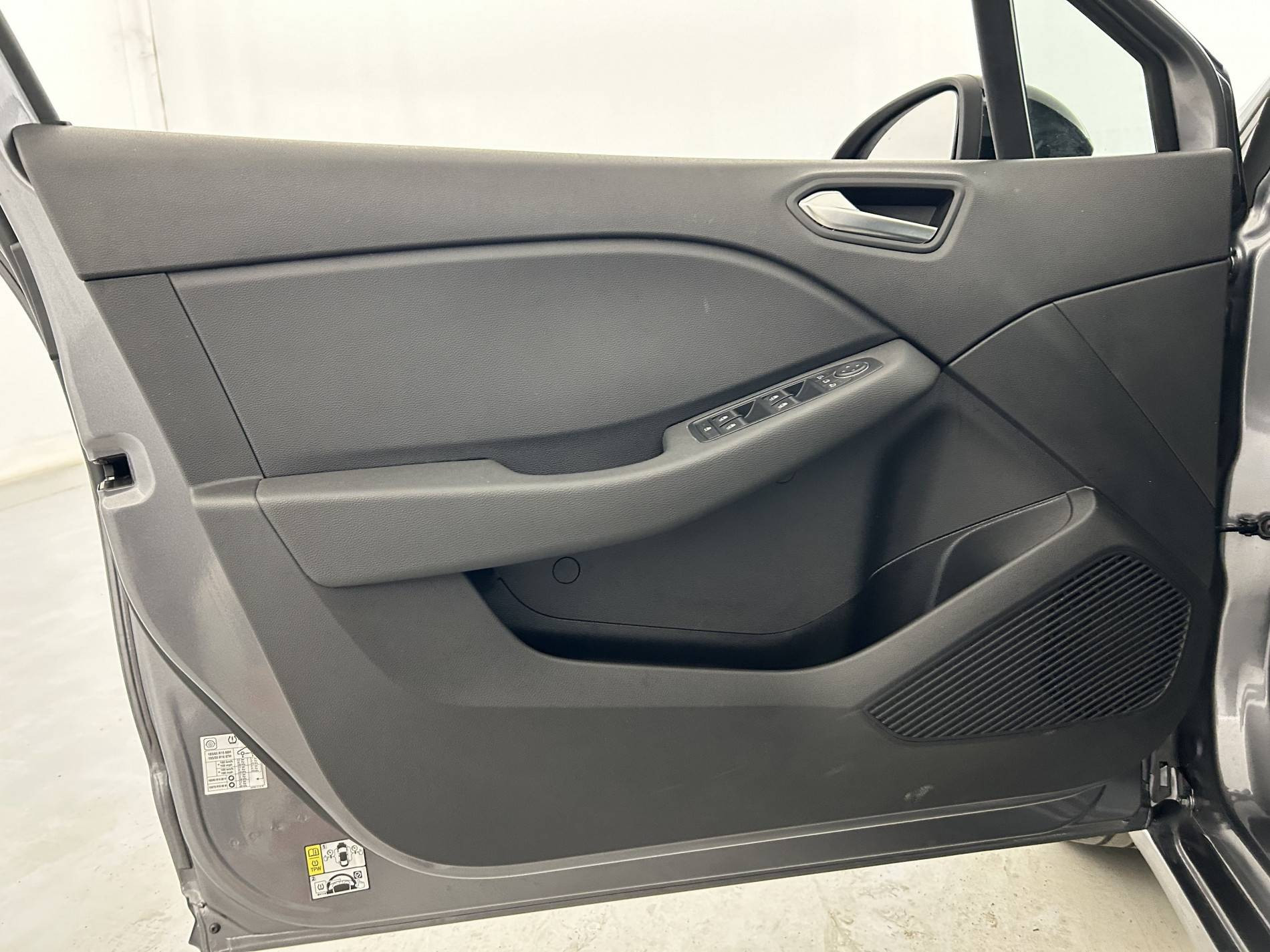 Vente en ligne Renault Clio 5 Clio TCe 90 au prix de 16 490 €