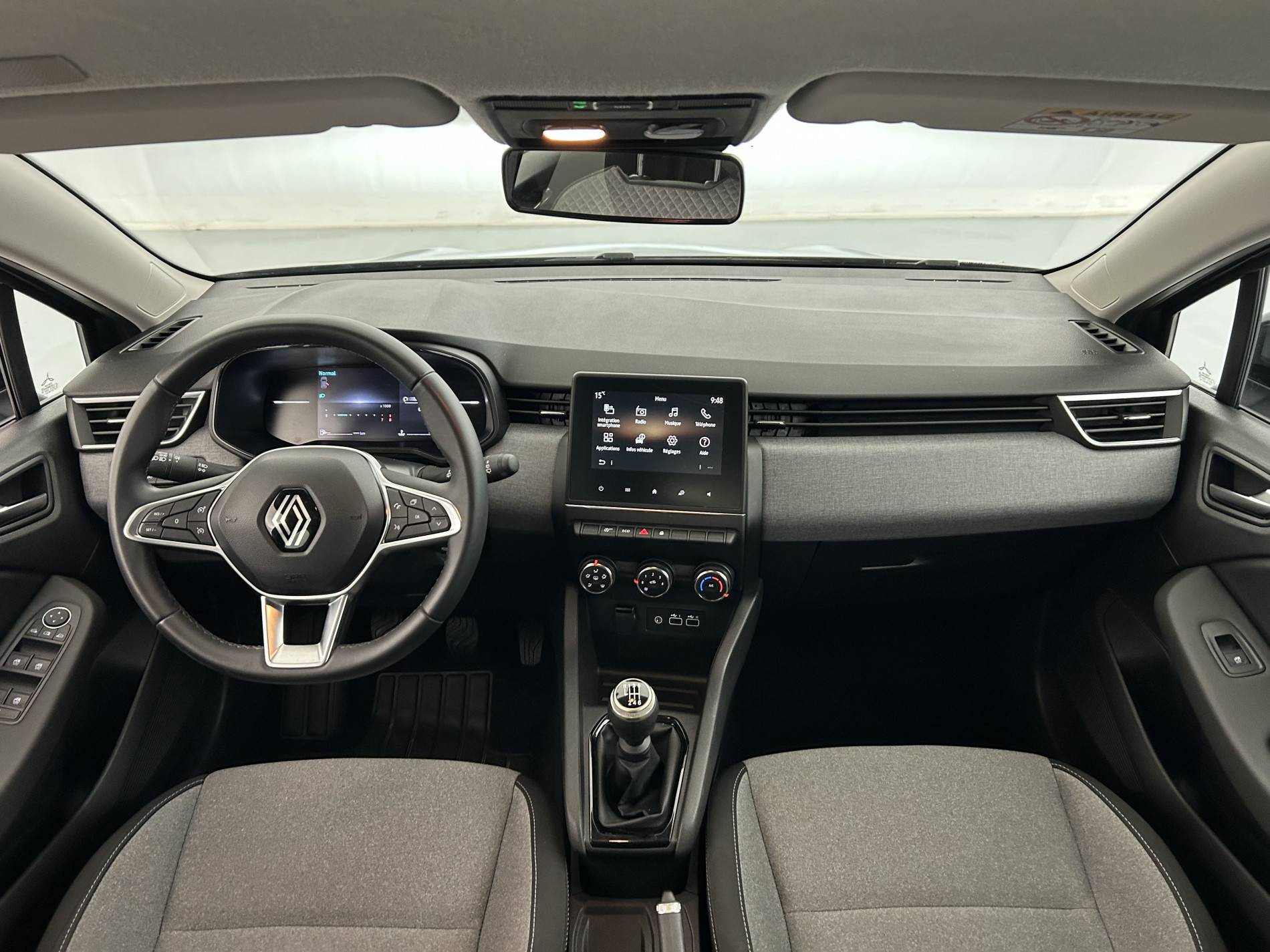 Vente en ligne Renault Clio 5 Clio TCe 90 au prix de 16 490 €