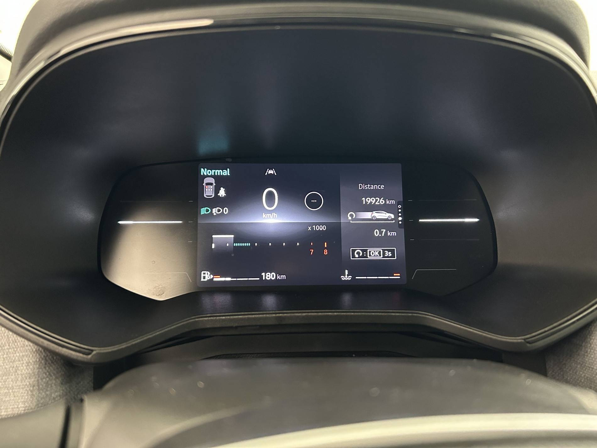 Vente en ligne Renault Clio 5 Clio TCe 90 au prix de 16 490 €