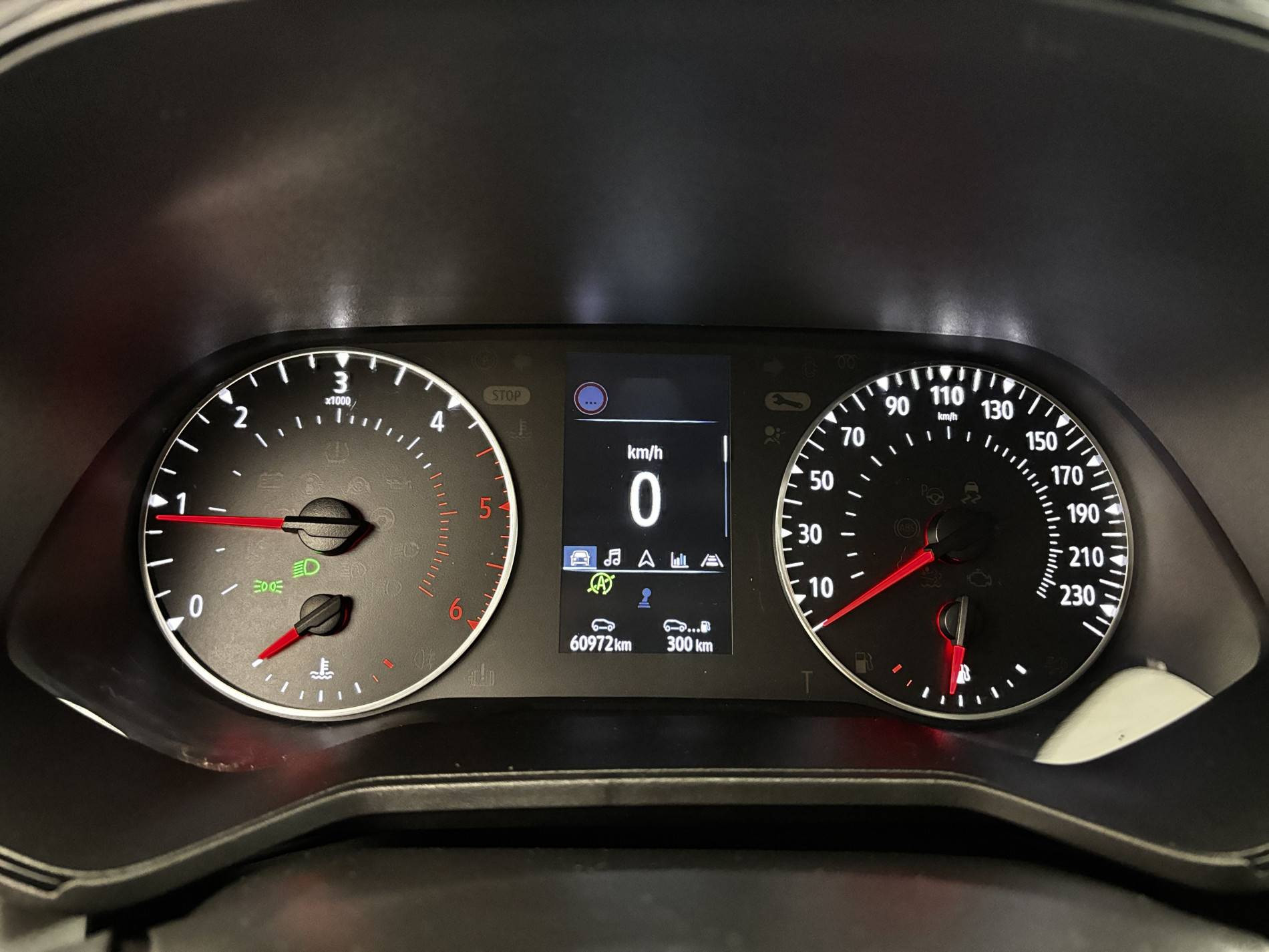 Vente en ligne Renault Clio 5 Clio Blue dCi 100 au prix de 14 990 €