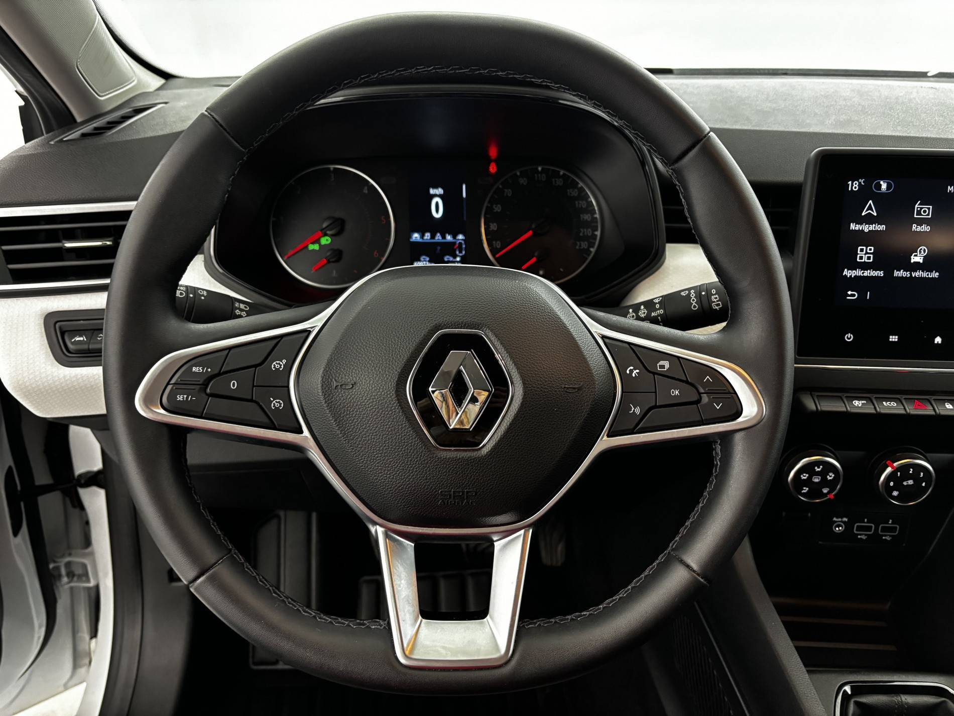 Vente en ligne Renault Clio 5 Clio Blue dCi 100 au prix de 14 990 €