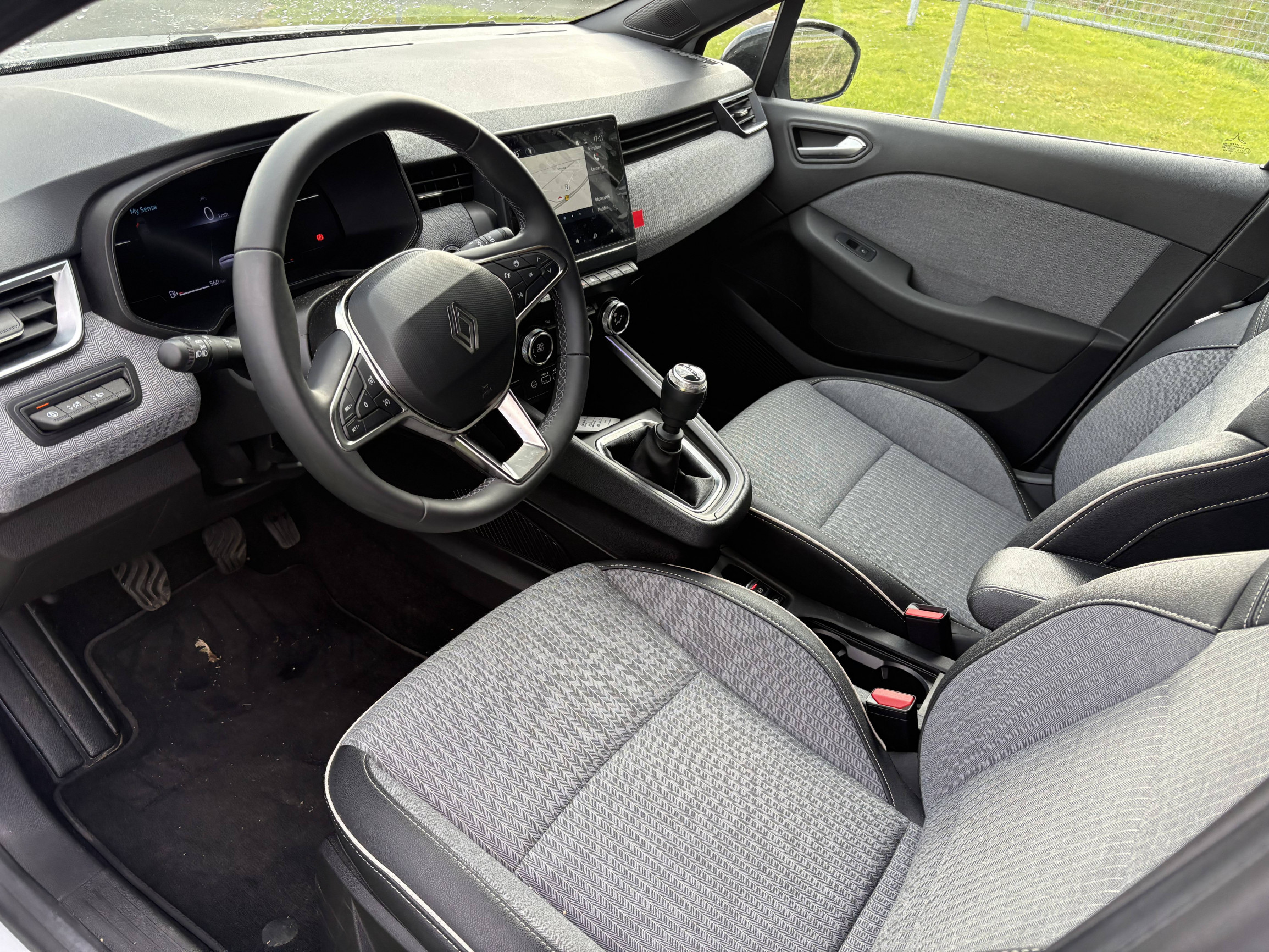 Vente en ligne Renault Clio 5 Clio TCe 90 ch GSR2 au prix de 17 890 €