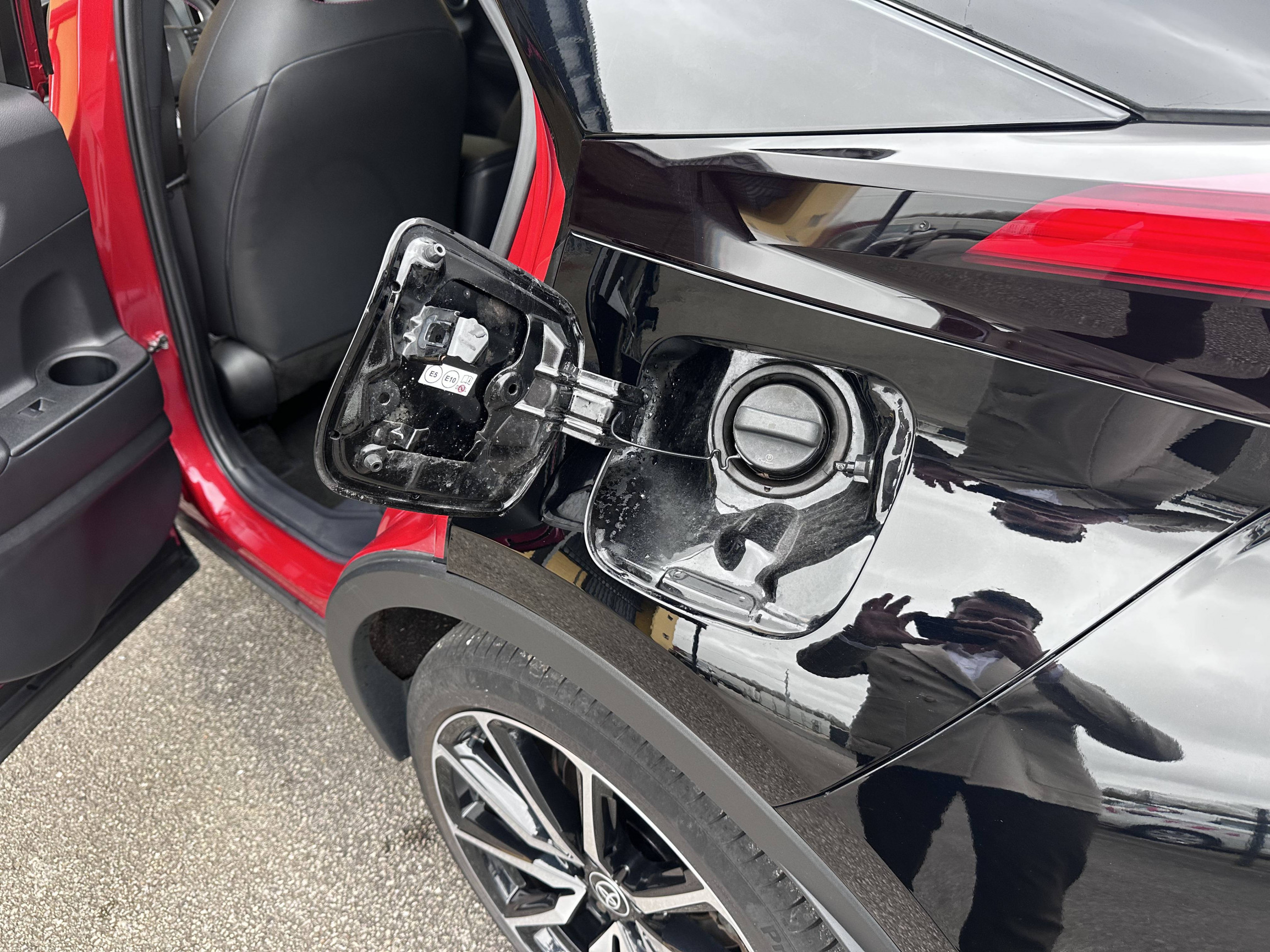 Vente en ligne Toyota C-HR  Hybride 200 AWD-i au prix de 33 990 €