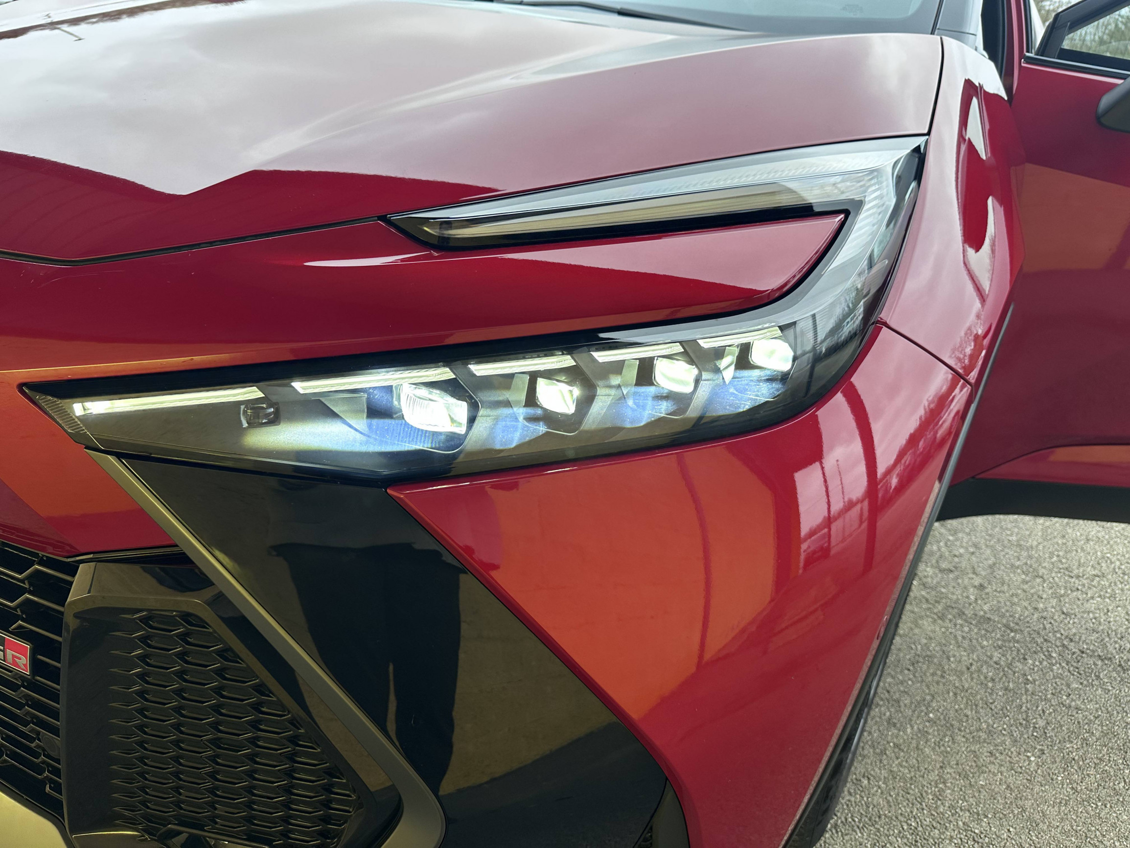 Vente en ligne Toyota C-HR  Hybride 200 AWD-i au prix de 33 990 €