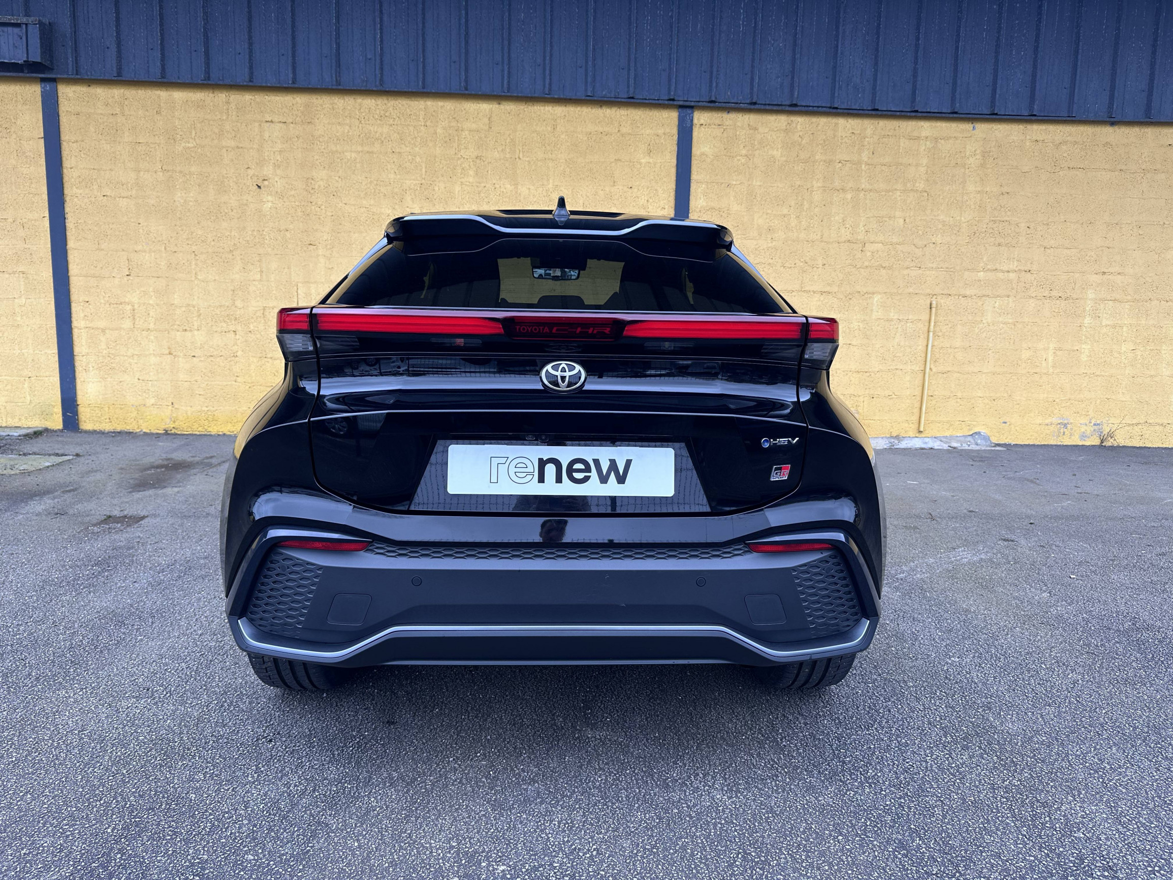 Vente en ligne Toyota C-HR  Hybride 200 AWD-i au prix de 33 990 €