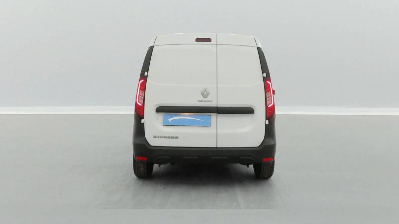 Vente en ligne Renault Express Van  BLUE DCI 95 - 22 au prix de 13 870 €