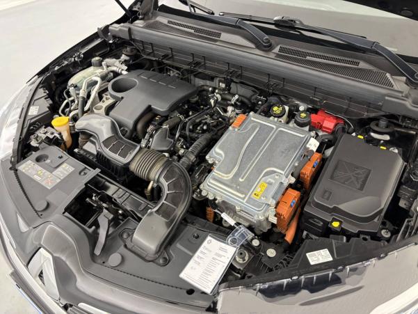 Vente en ligne Renault Arkana  E-Tech 145 au prix de 18 970 €