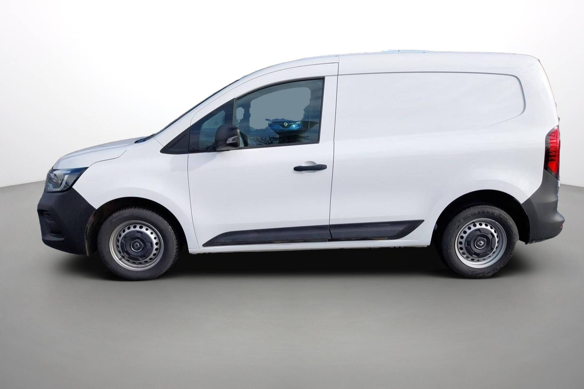 Vente en ligne Renault Kangoo Van  BLUE DCI 95 au prix de 17 490 €