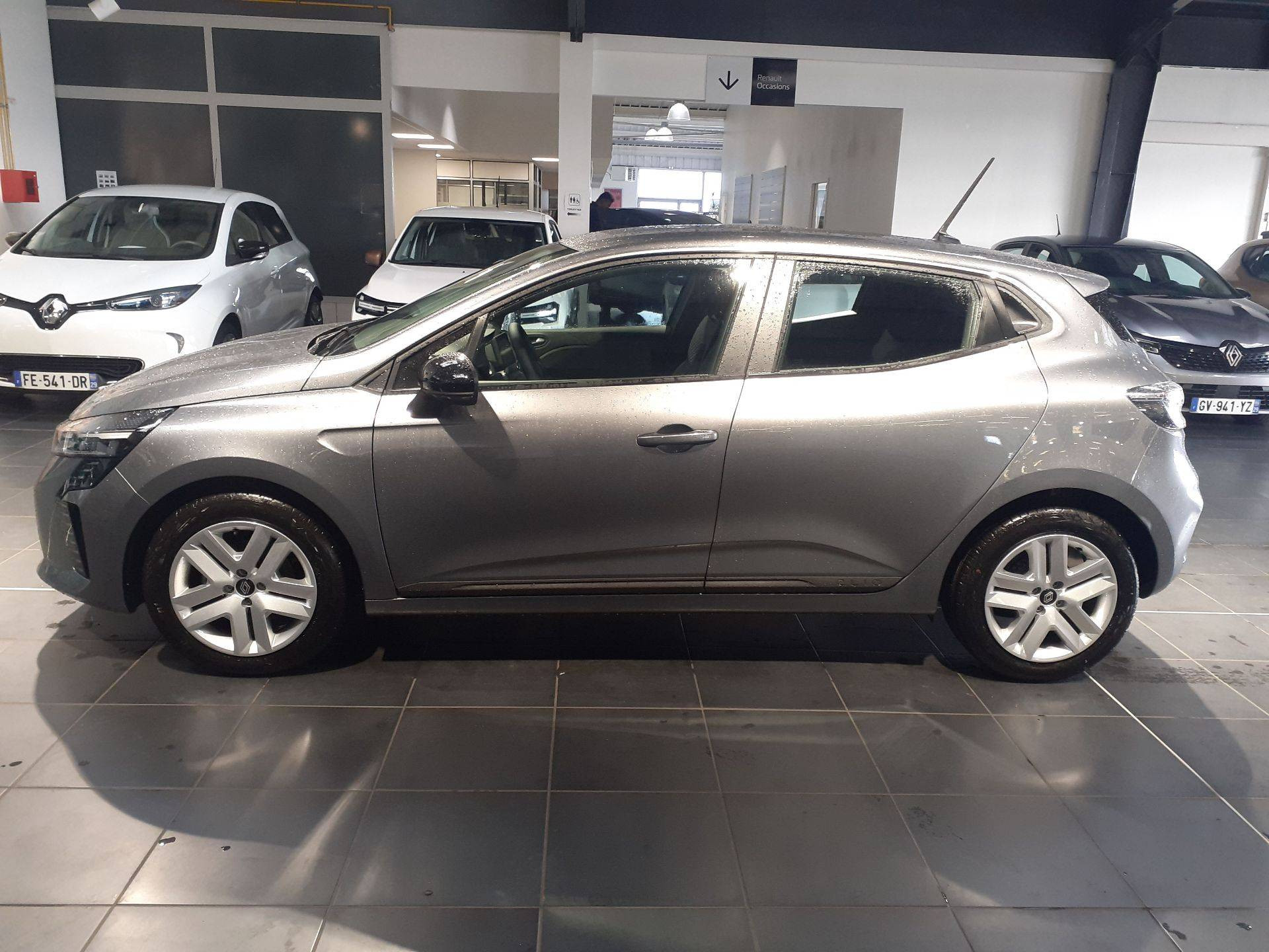 Vente en ligne Renault Clio 5 Clio SCe 65 ch GSR2 au prix de 18 290 €