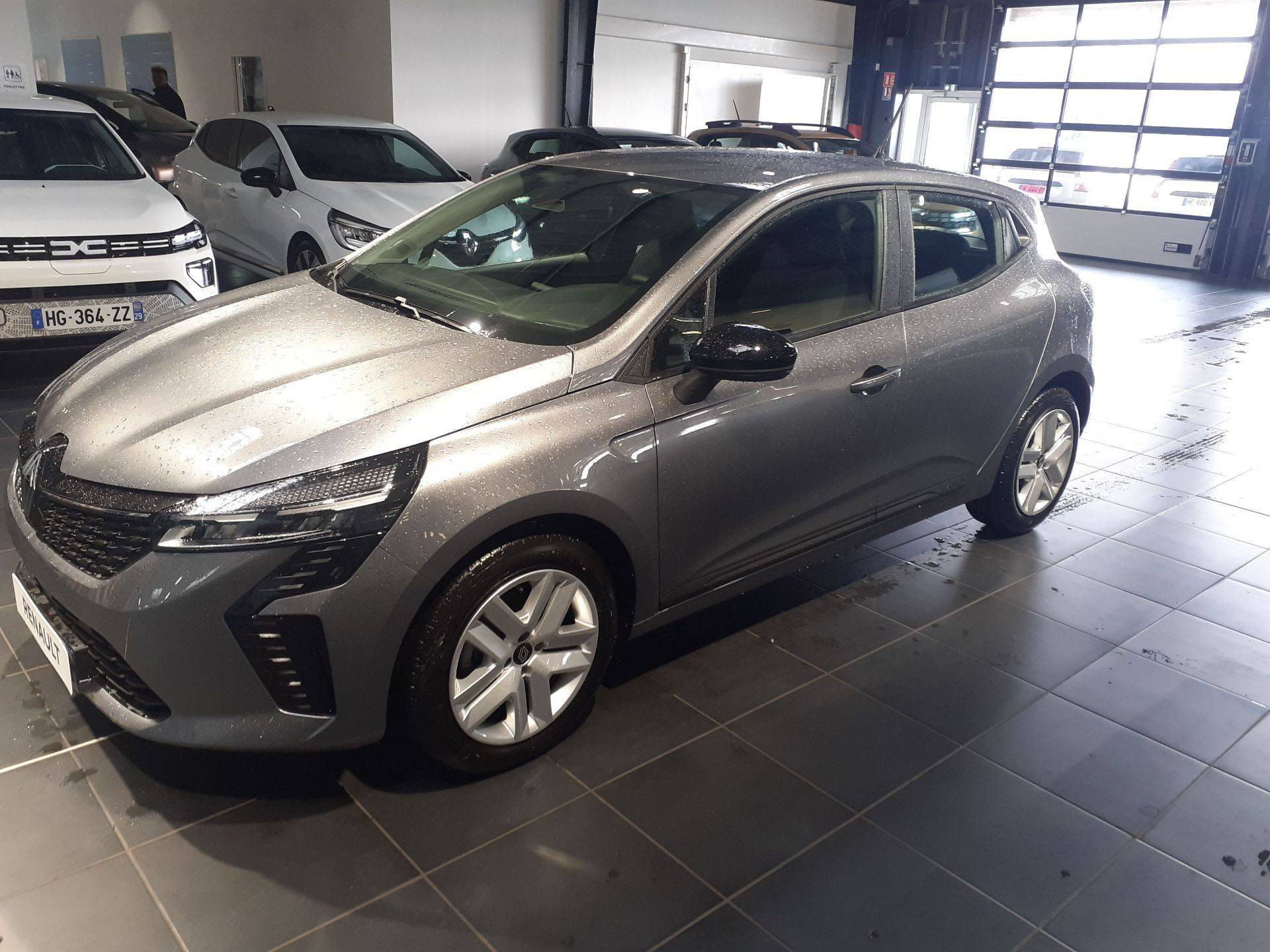 Renault Clio 5 Clio SCe 65 ch GSR2 occasion de 2025 en vente à Quimper