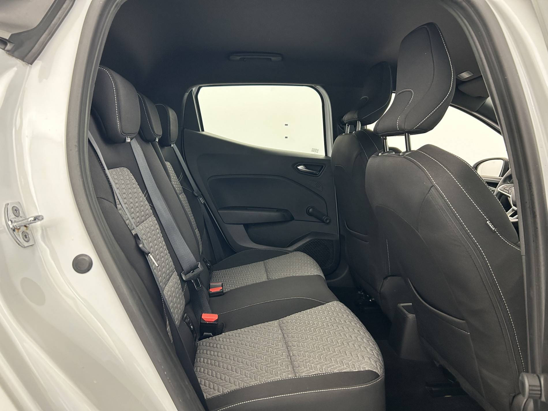 Vente en ligne Renault Clio 5 Clio TCe 100 GPL - 21 au prix de 13 490 €