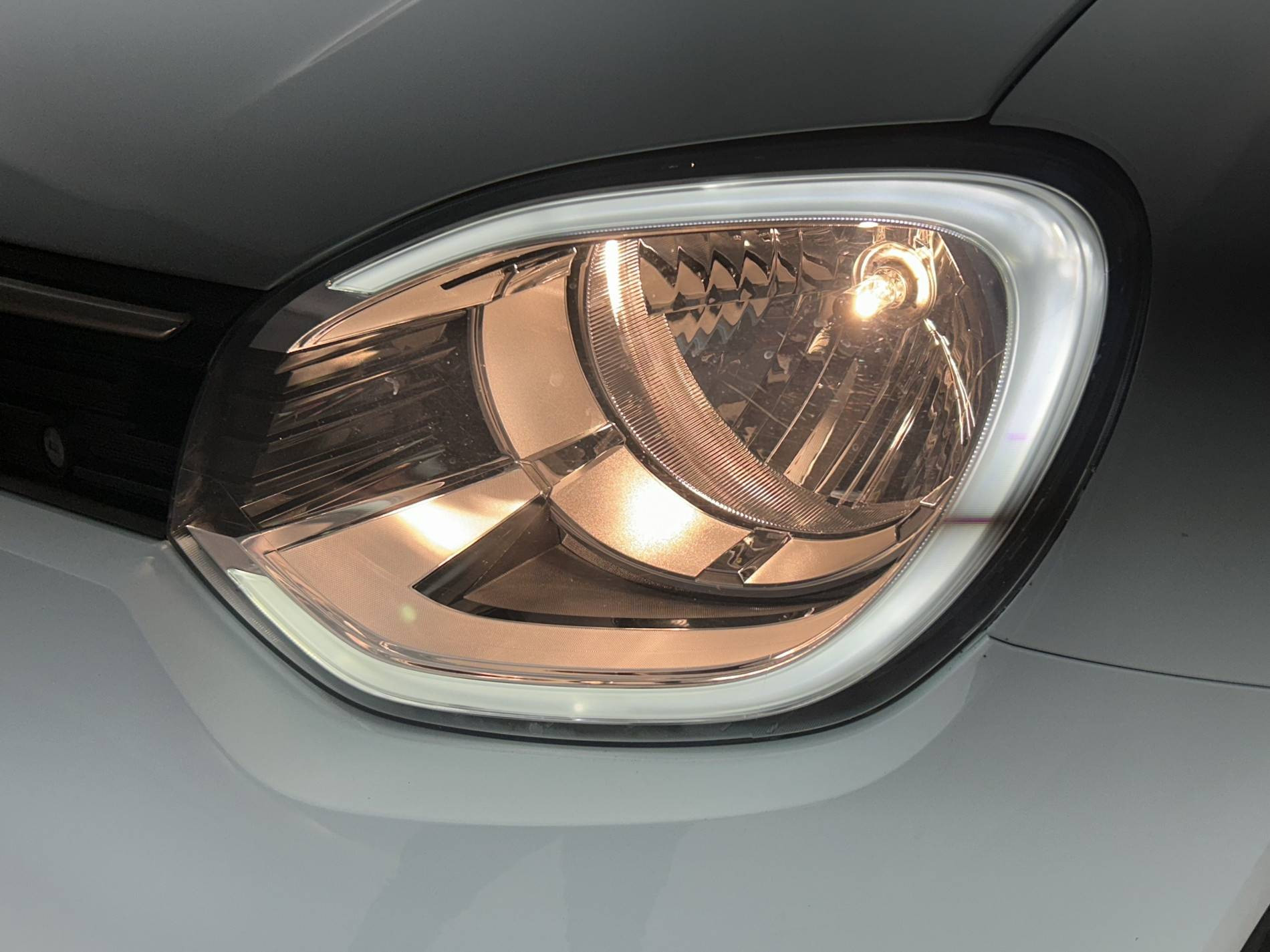 Vente en ligne Renault Twingo Electrique Twingo III E-Tech au prix de 12 490 €