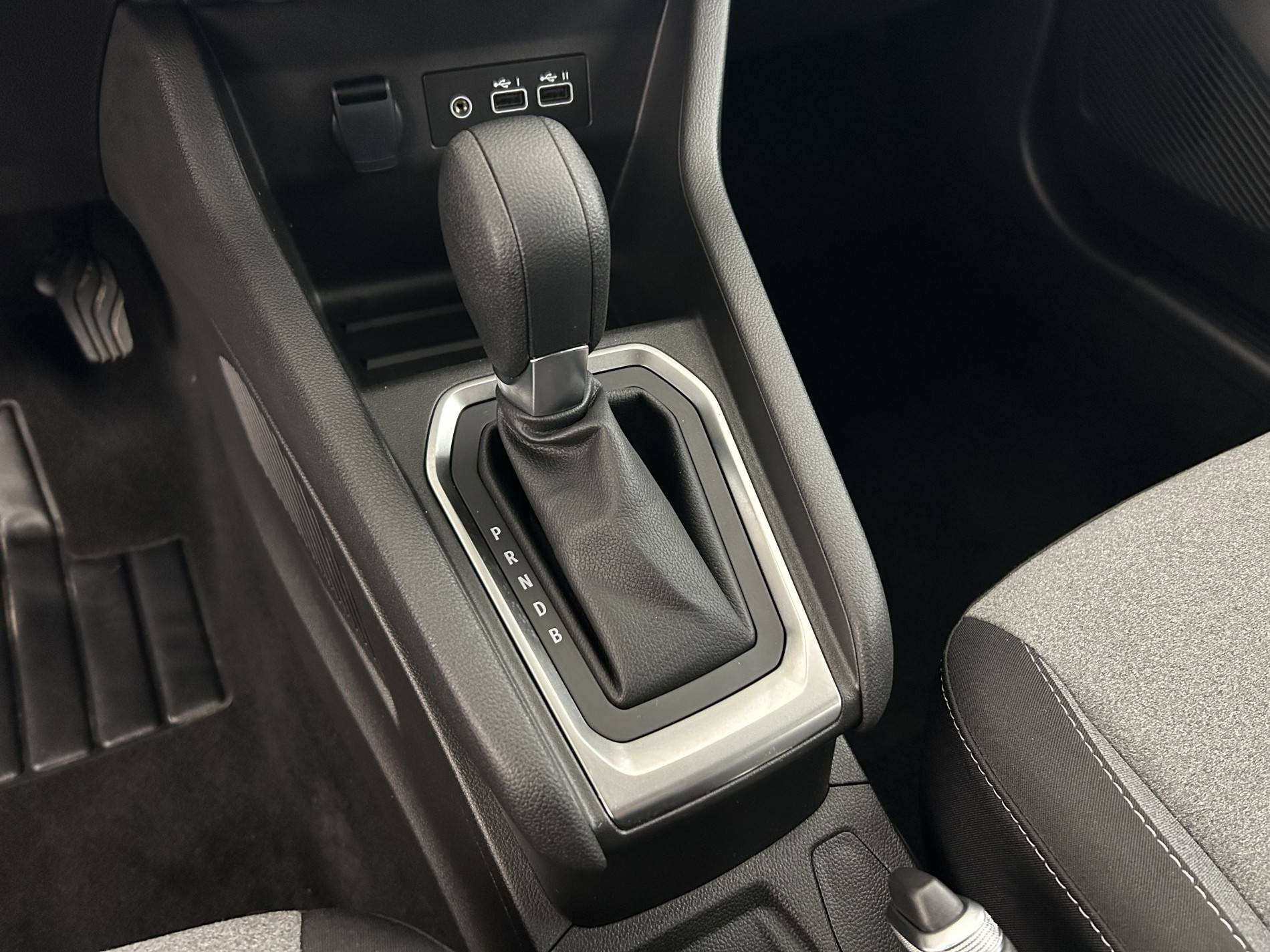 Vente en ligne Renault Clio 5 Clio E-Tech full hybrid 145 ch GSR2 au prix de 19 990 €