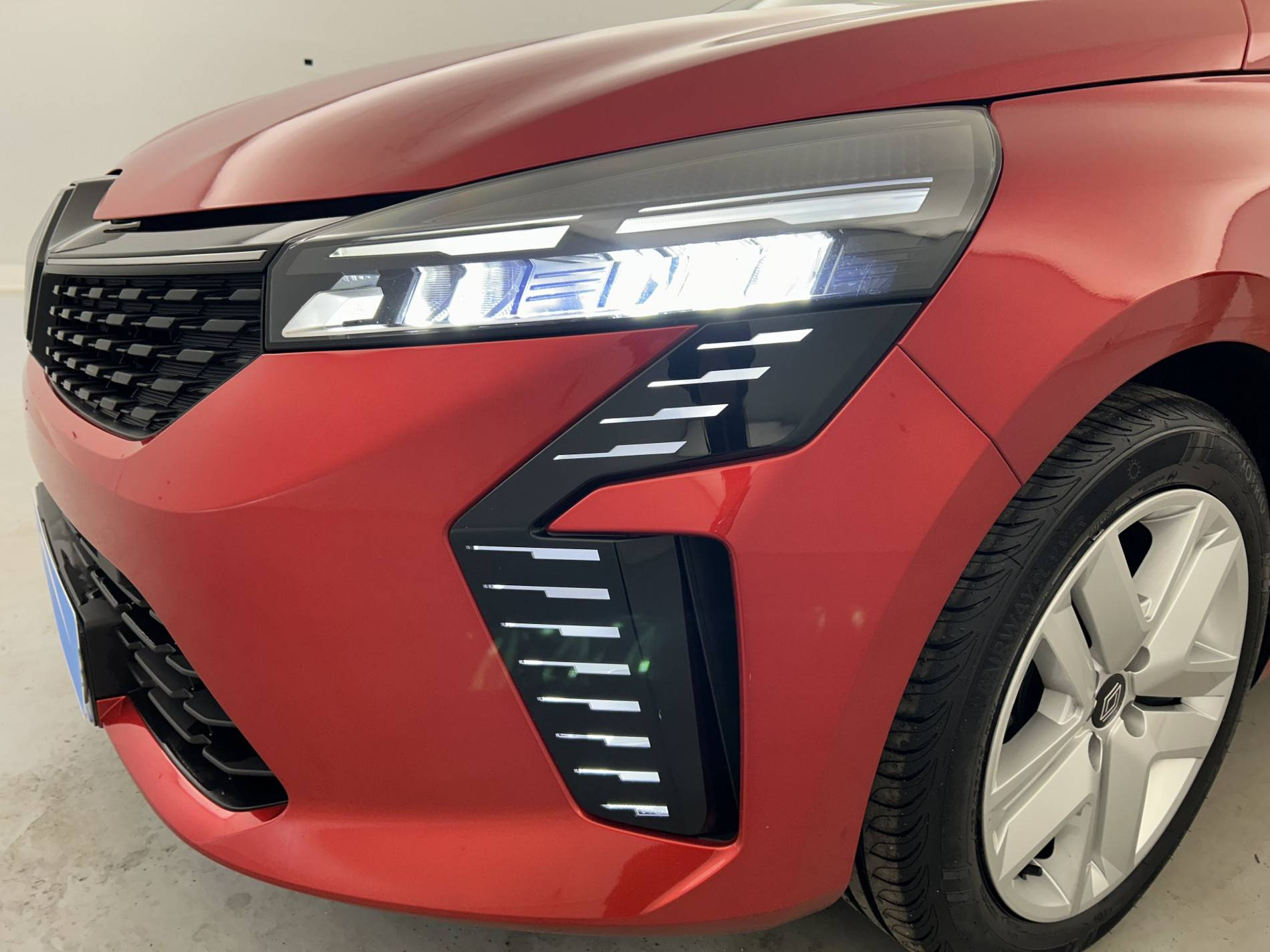 Vente en ligne Renault Clio 5 Clio E-Tech full hybrid 145 ch GSR2 au prix de 19 990 €