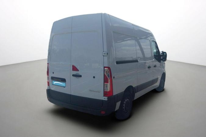 Vente en ligne Renault Master Fourgon MASTER FGN TRAC F3300 L1H2 BLUE DCI 150 au prix de 25 870 €