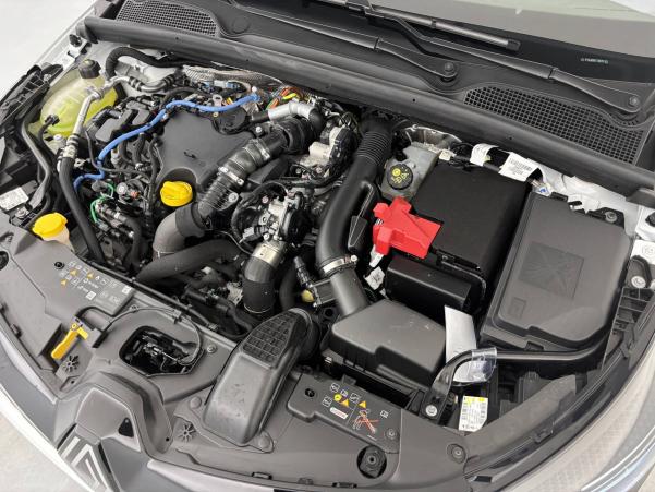 Vente en ligne Renault Clio 5 Clio Blue dCi 100 ch GSR2 au prix de 17 970 €
