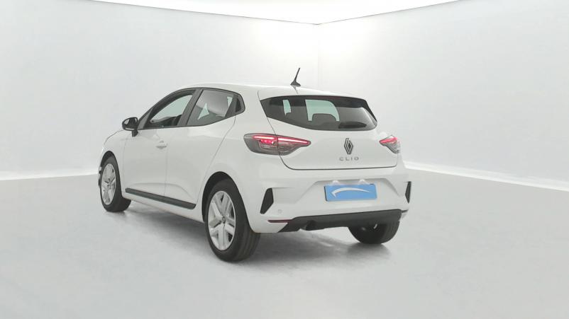 Vente en ligne Renault Clio 5 Clio Blue dCi 100 ch GSR2 au prix de 17 970 €