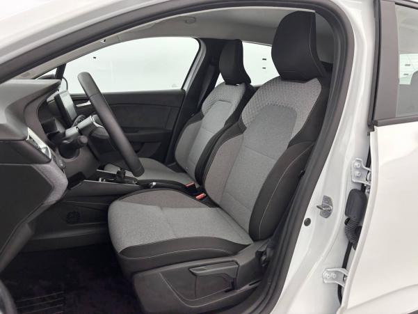 Vente en ligne Renault Clio 5 Clio Blue dCi 100 ch GSR2 au prix de 17 970 €