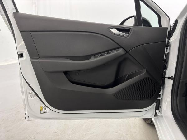 Vente en ligne Renault Clio 5 Clio Blue dCi 100 ch GSR2 au prix de 17 970 €