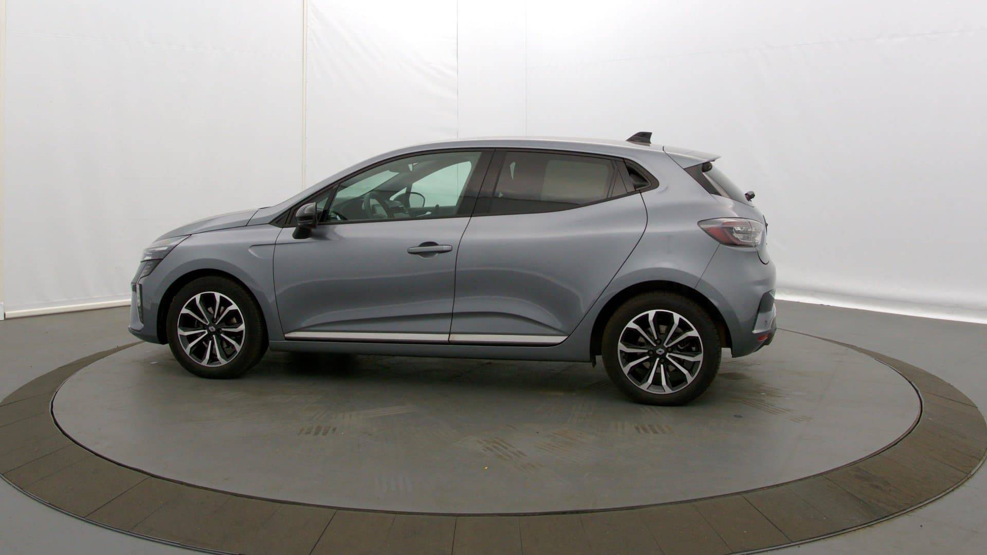 Vente en ligne Renault Clio 5 Clio Eco-G 100 ch GSR2 au prix de 16 990 €