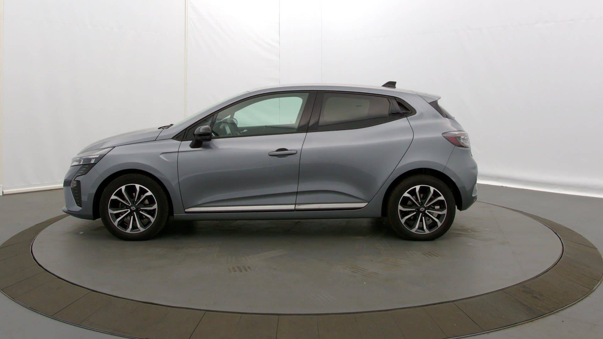 Vente en ligne Renault Clio 5 Clio Eco-G 100 ch GSR2 au prix de 16 990 €