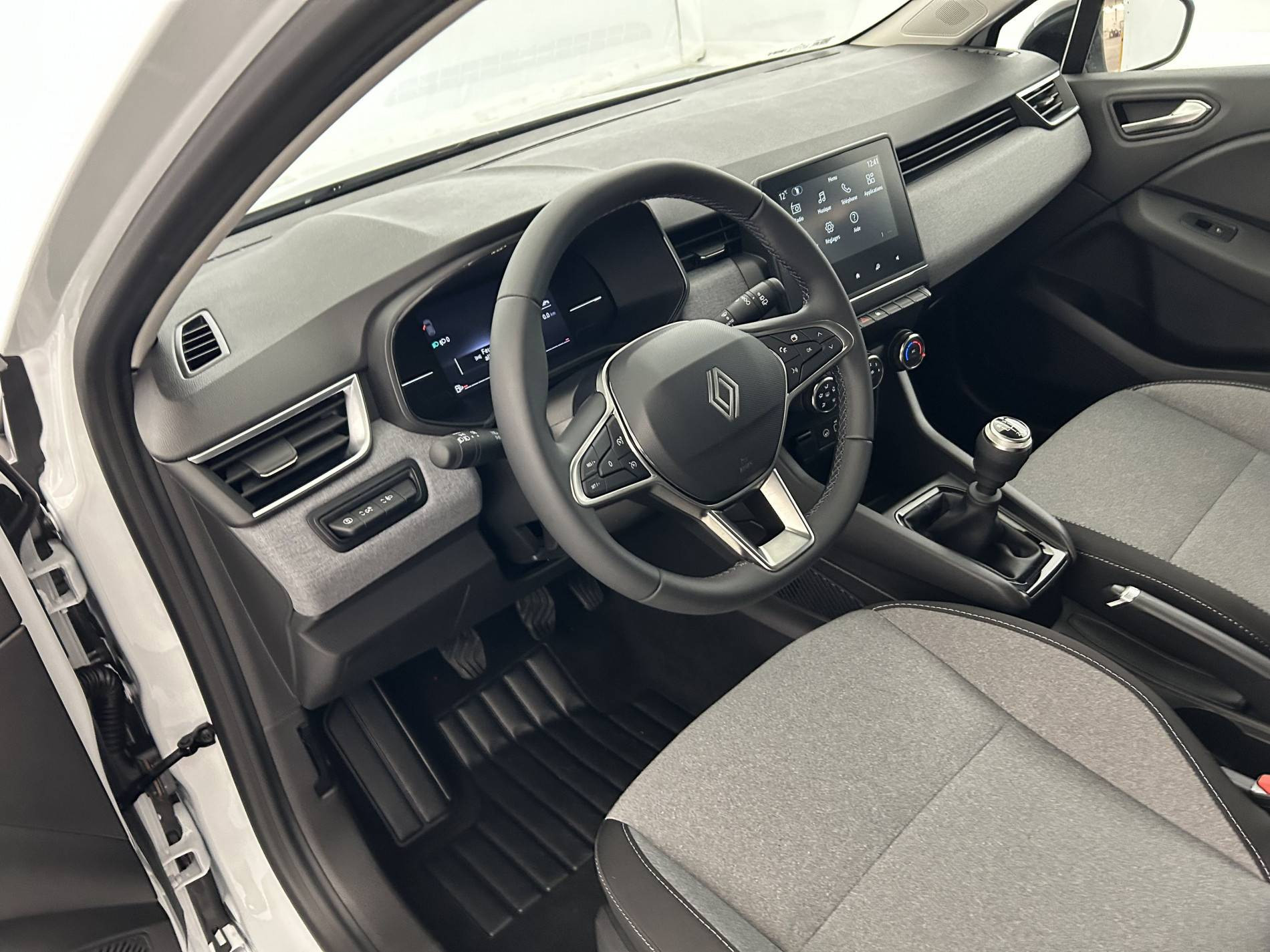 Vente en ligne Renault Clio 5 Clio TCe 90 ch GSR2 au prix de 16 990 €