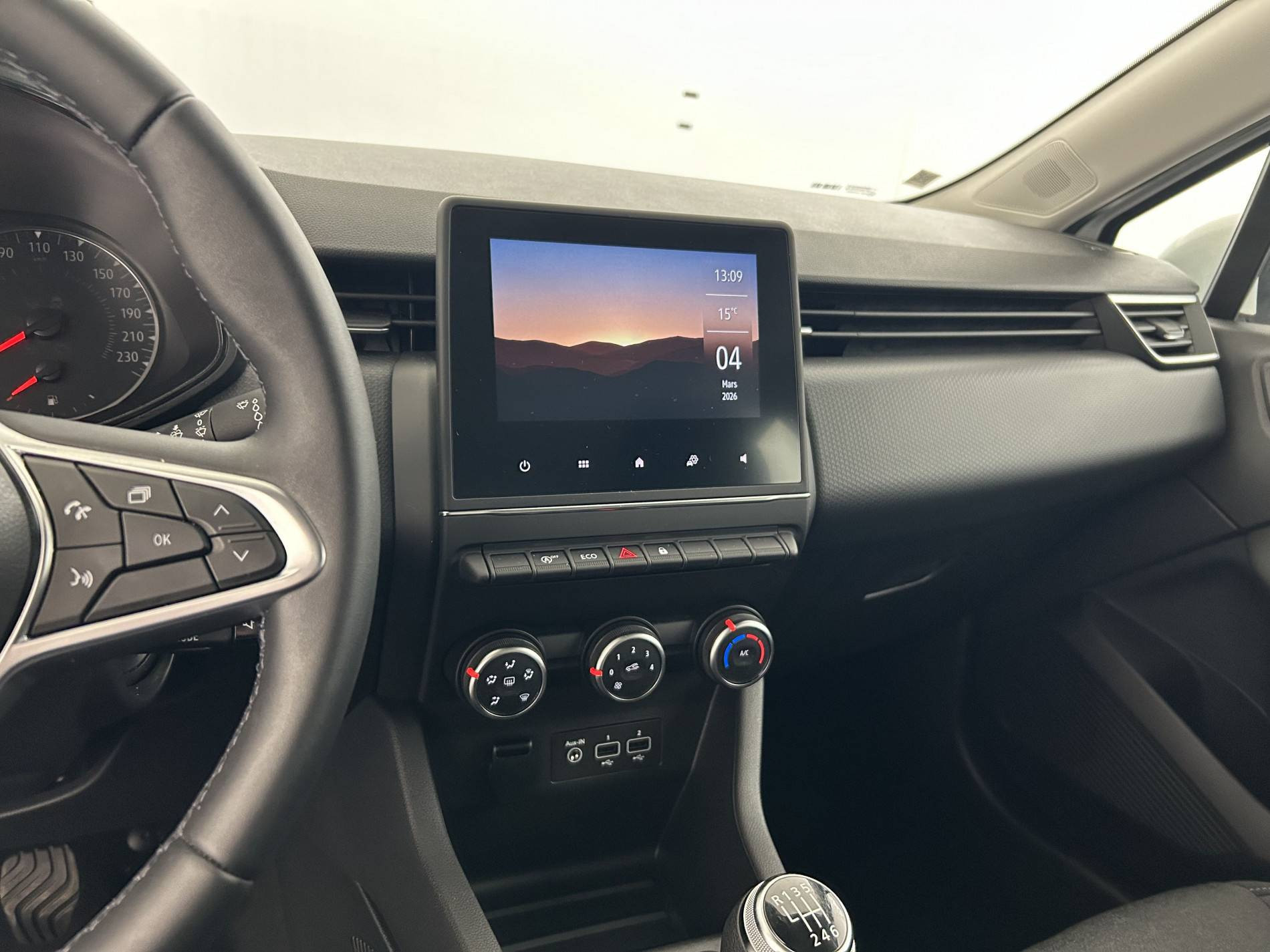 Vente en ligne Renault Clio 5 Clio TCe 90 - 21N au prix de 14 390 €