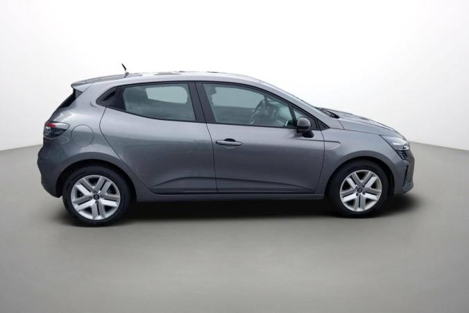 Vente en ligne Renault Clio 5 Clio TCe 90 au prix de 16 570 €