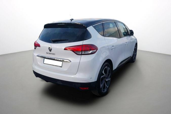 Vente en ligne Renault Scenic 4 Scenic TCe 140 FAP au prix de 18 900 €