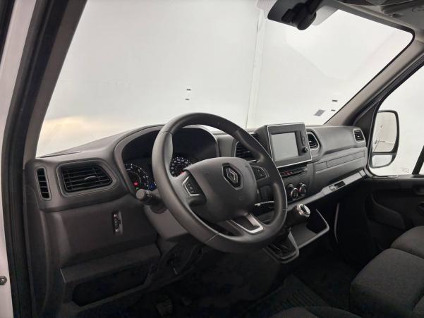 Vente en ligne Renault Master Fourgon MASTER FGN TRAC F3300 L2H2 BLUE DCI 135 au prix de 22 970 €