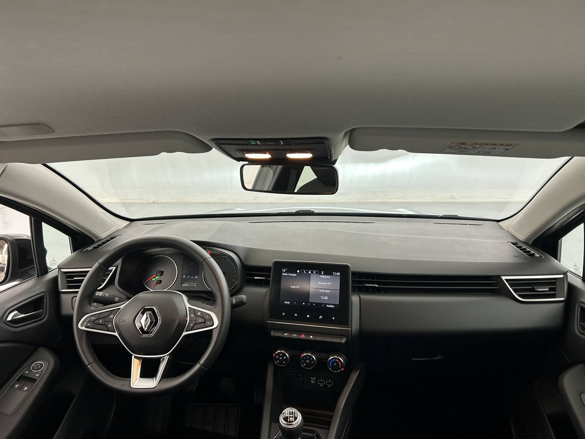 Vente en ligne Renault Clio 5 Clio TCe 90 au prix de 14 490 €