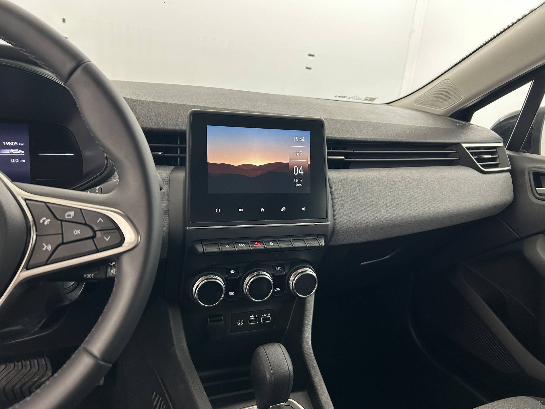 Vente en ligne Renault Clio 5 Clio E-Tech full hybrid 145 ch GSR2 au prix de 19 990 €