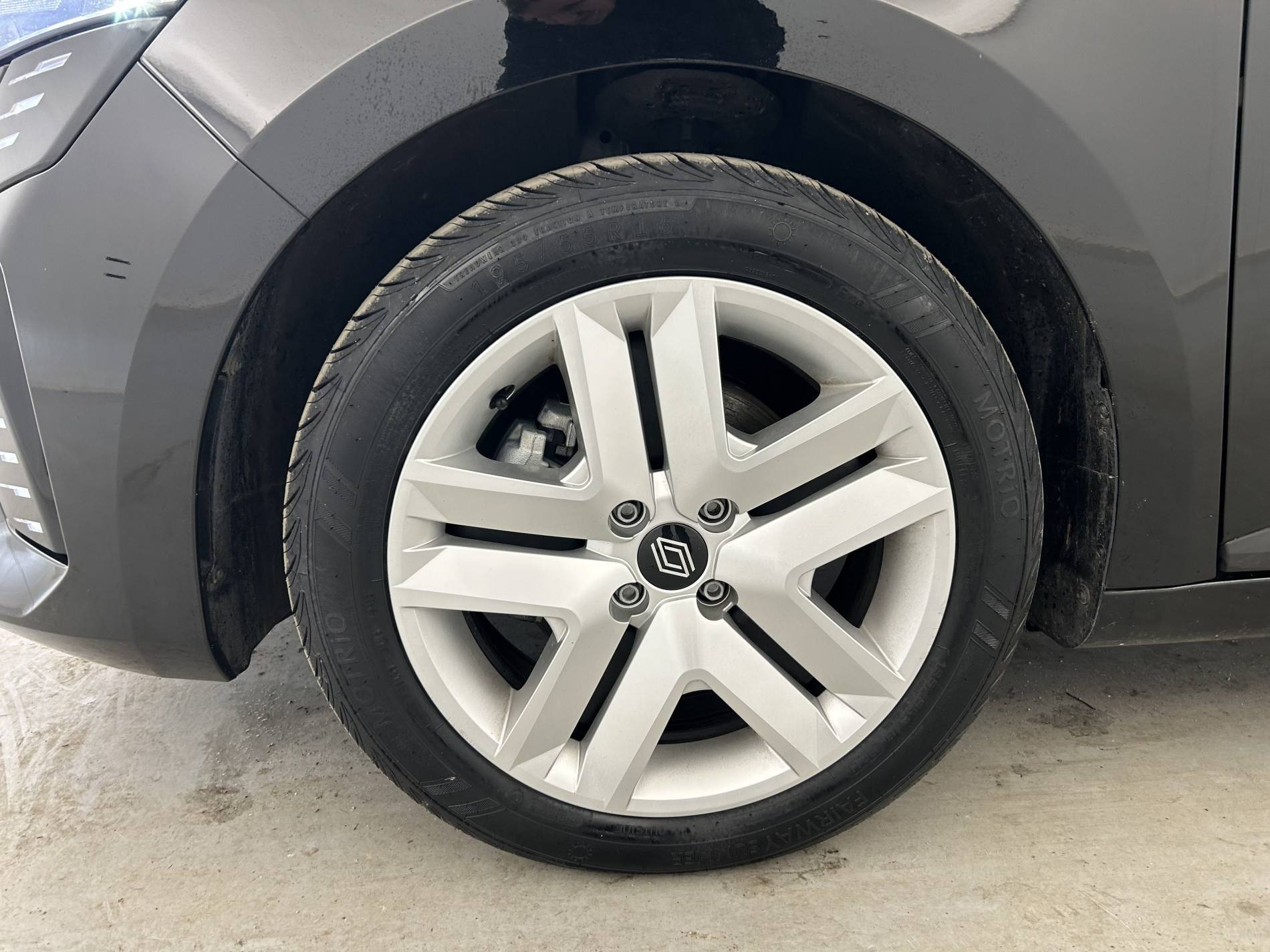 Vente en ligne Renault Clio 5 Clio E-Tech full hybrid 145 ch GSR2 au prix de 19 990 €