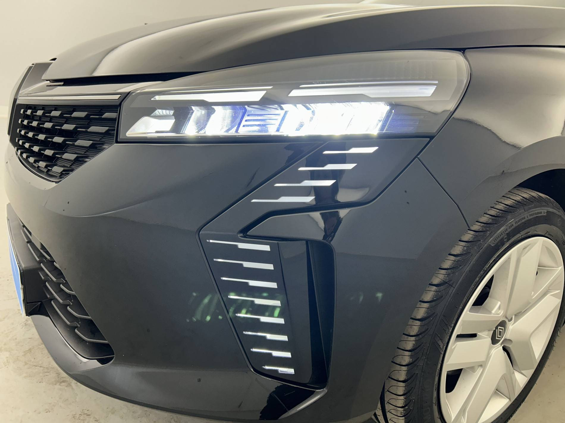 Vente en ligne Renault Clio 5 Clio E-Tech full hybrid 145 ch GSR2 au prix de 19 990 €