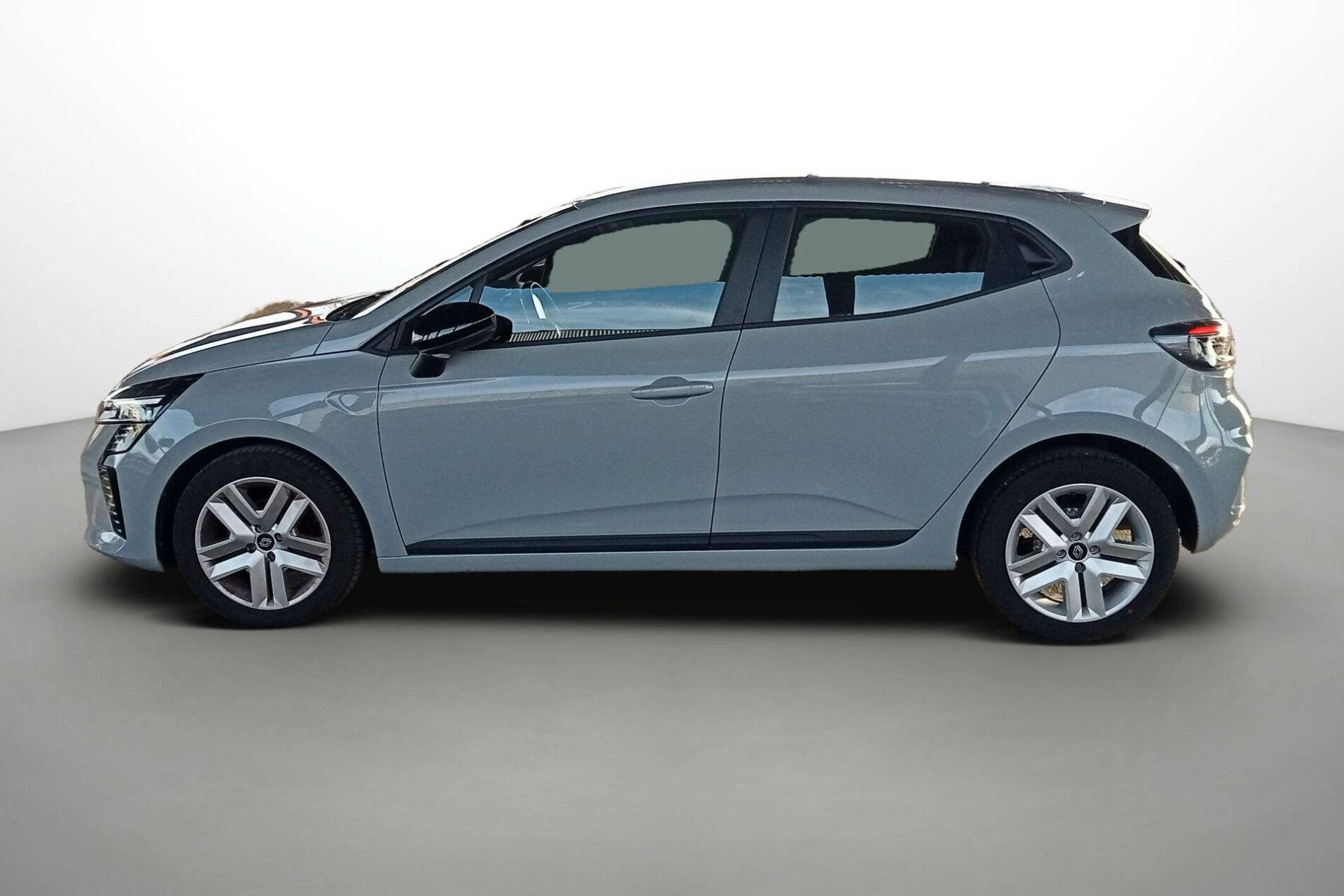 Vente en ligne Renault Clio 5 Clio TCe 90 au prix de 16 290 €