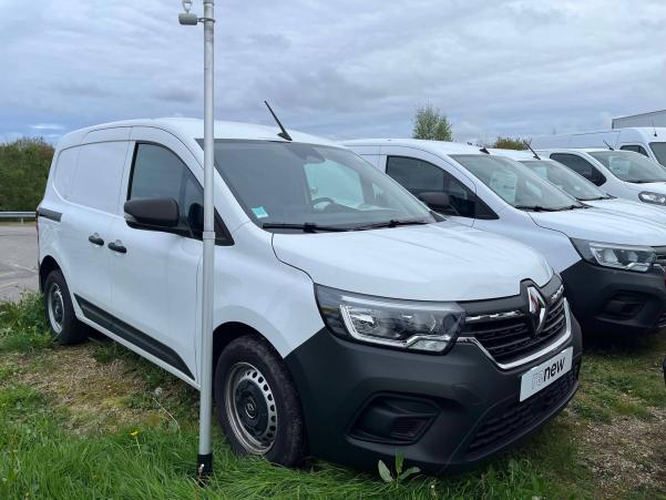 Vente en ligne Renault Kangoo Van  BLUE DCI 95 au prix de 18 850 €