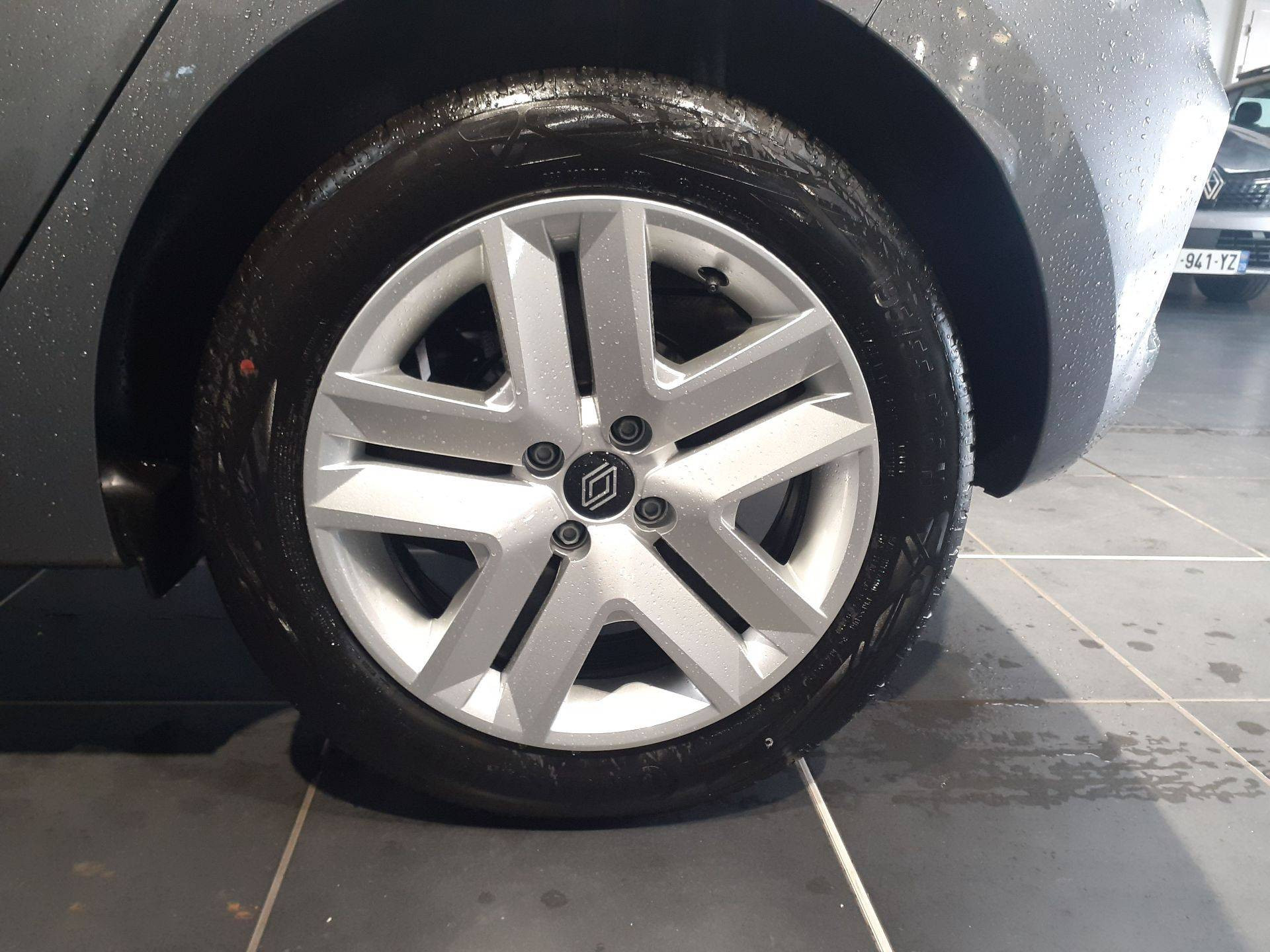 Vente en ligne Renault Clio 5 Clio SCe 65 ch GSR2 au prix de 18 290 €