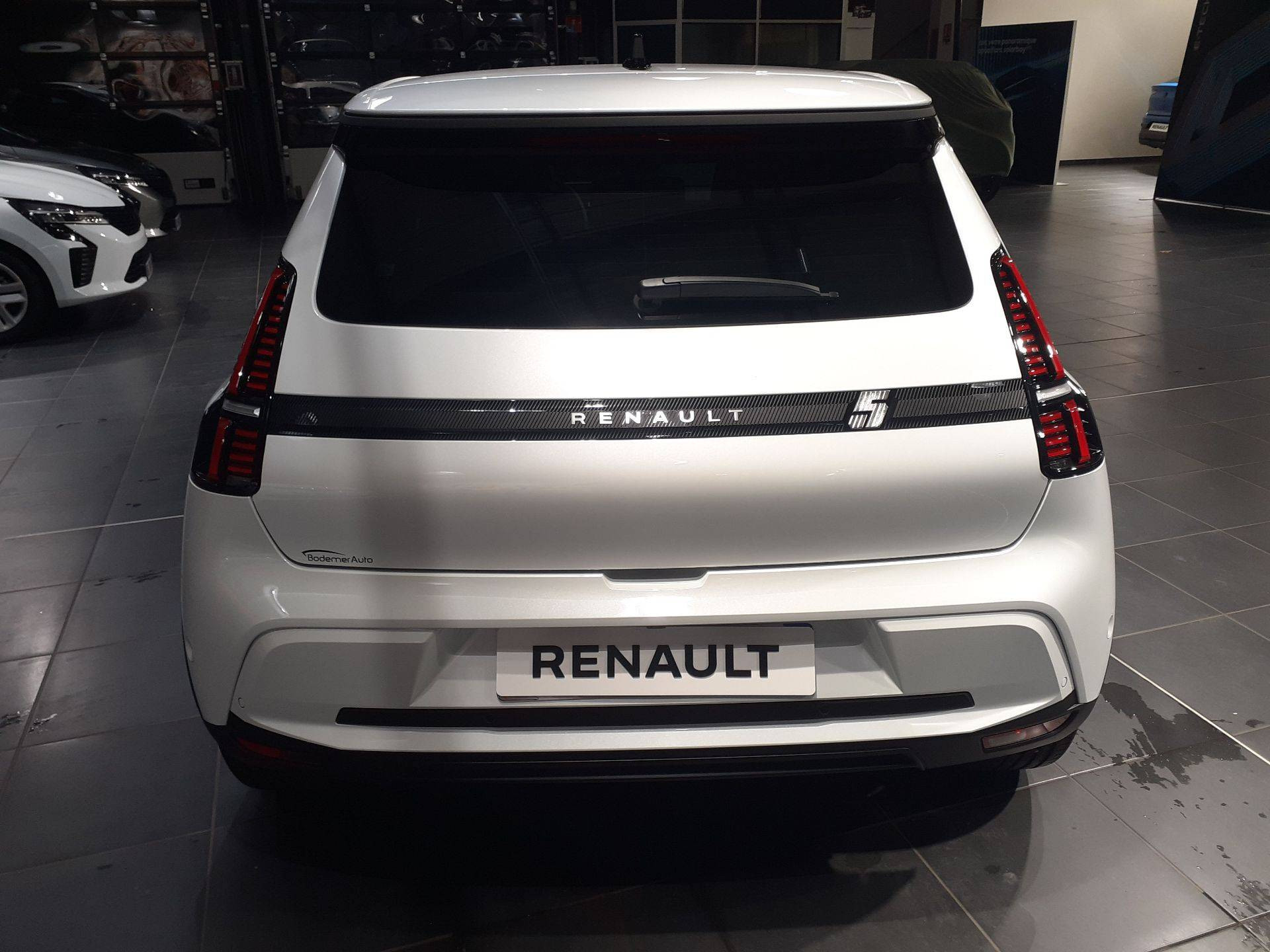 Vente en ligne Renault R5 E-Tech  120 ch autonomie urbaine au prix de 26 990 €