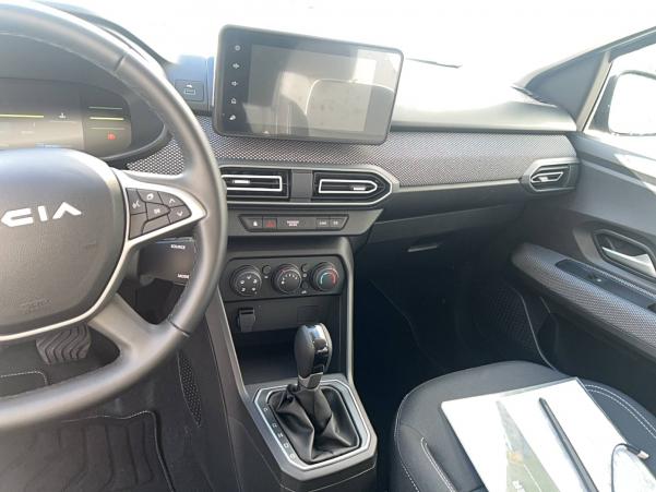 Vente en ligne Dacia Jogger  Hybrid 140 5 places GSR2 au prix de 26 490 €