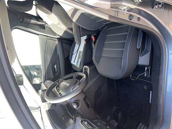 Vente en ligne Dacia Jogger  Hybrid 140 5 places GSR2 au prix de 26 490 €