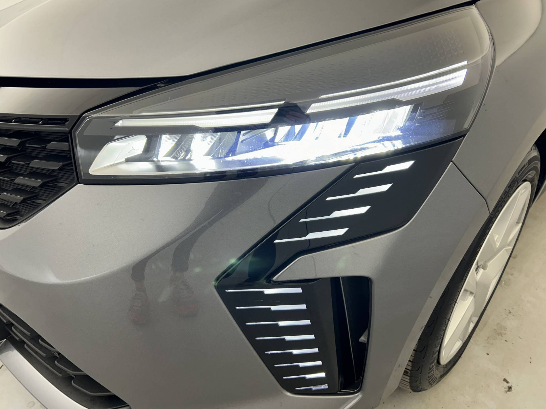 Vente en ligne Renault Clio 5 Clio TCe 90 au prix de 15 990 €