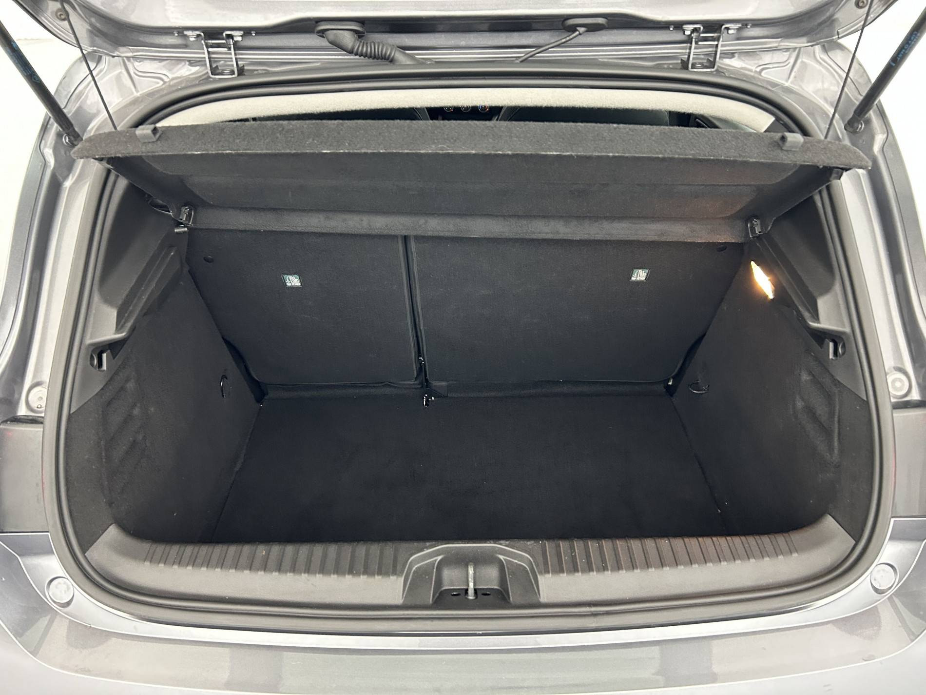 Vente en ligne Renault Clio 5 Clio TCe 90 au prix de 15 990 €