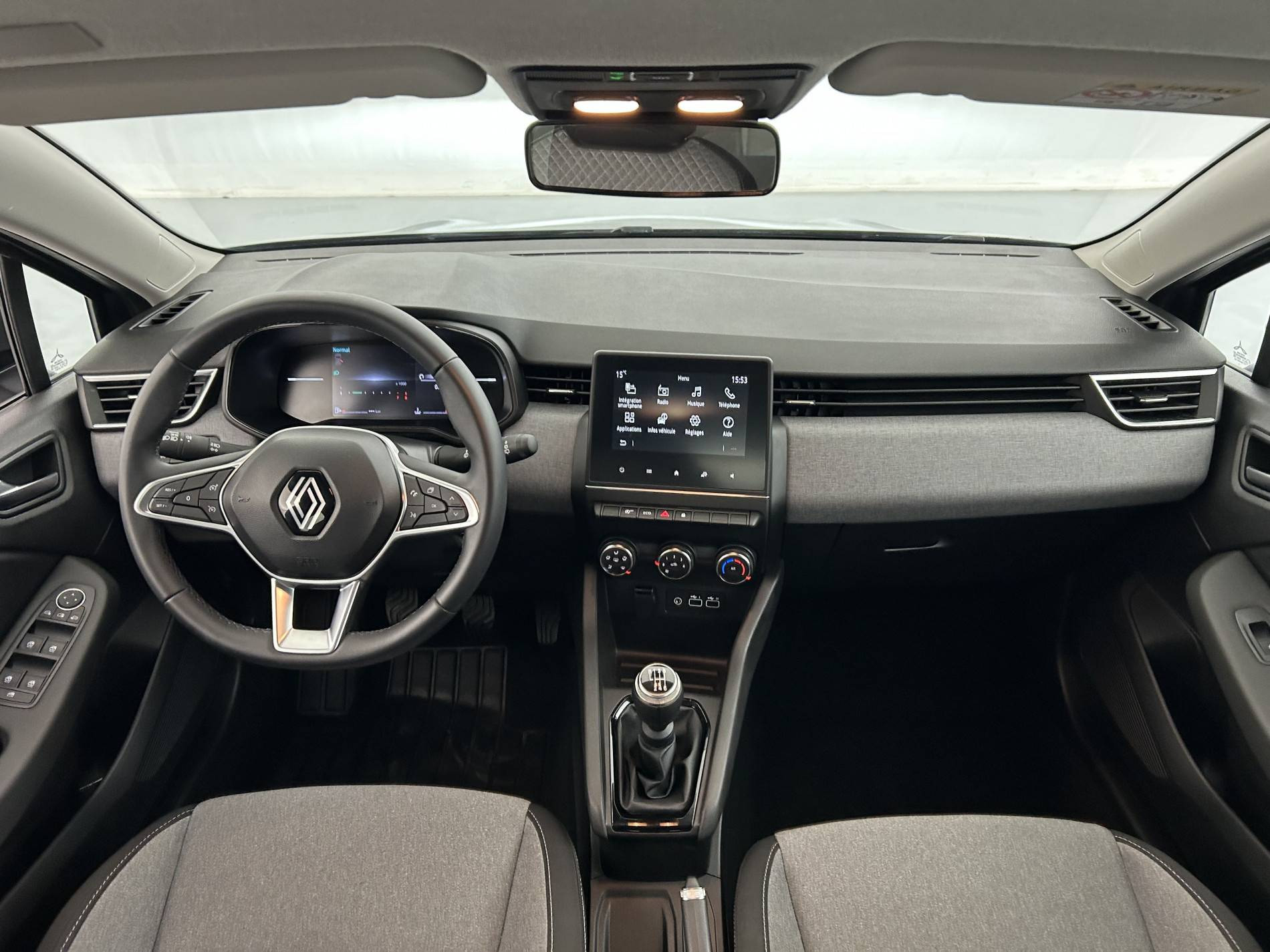 Vente en ligne Renault Clio 5 Clio TCe 90 au prix de 15 990 €