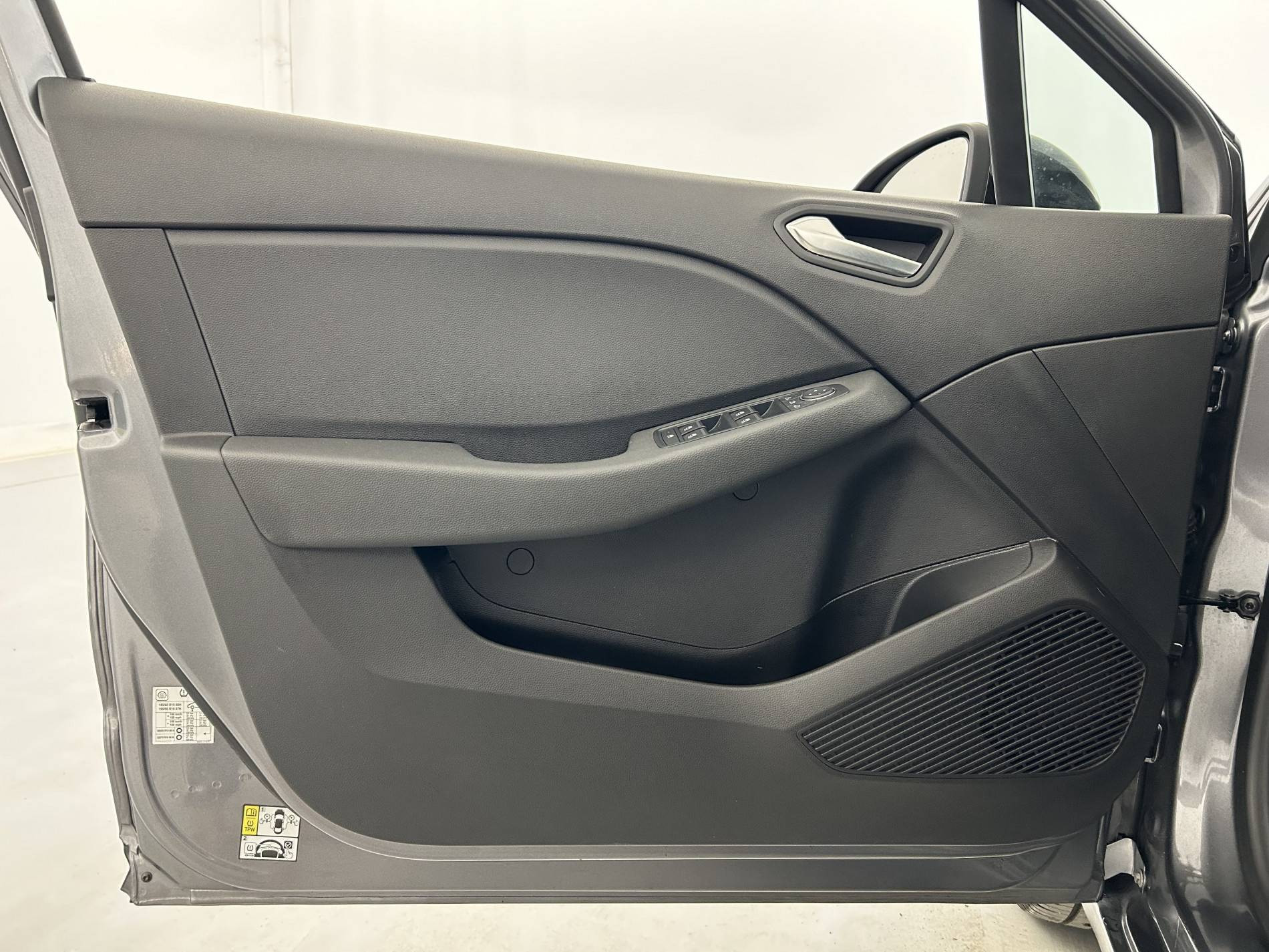 Vente en ligne Renault Clio 5 Clio TCe 90 au prix de 15 990 €