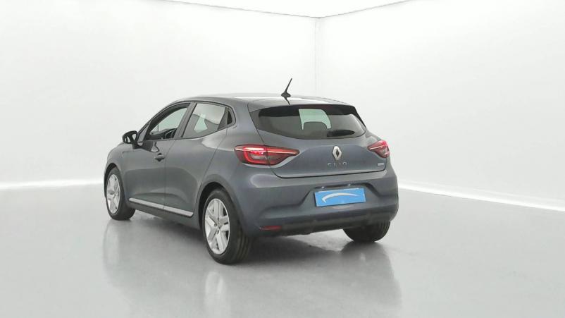 Vente en ligne Renault Clio 5 Clio E-Tech 140 - 21N au prix de 16 390 €