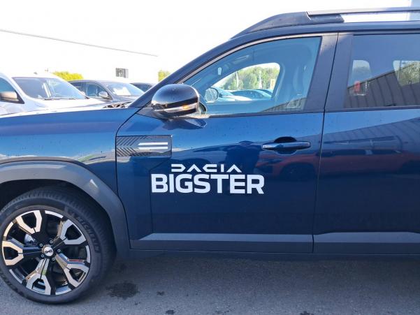 Vente en ligne Dacia Bigster  Hybrid 155 au prix de 33 390 €